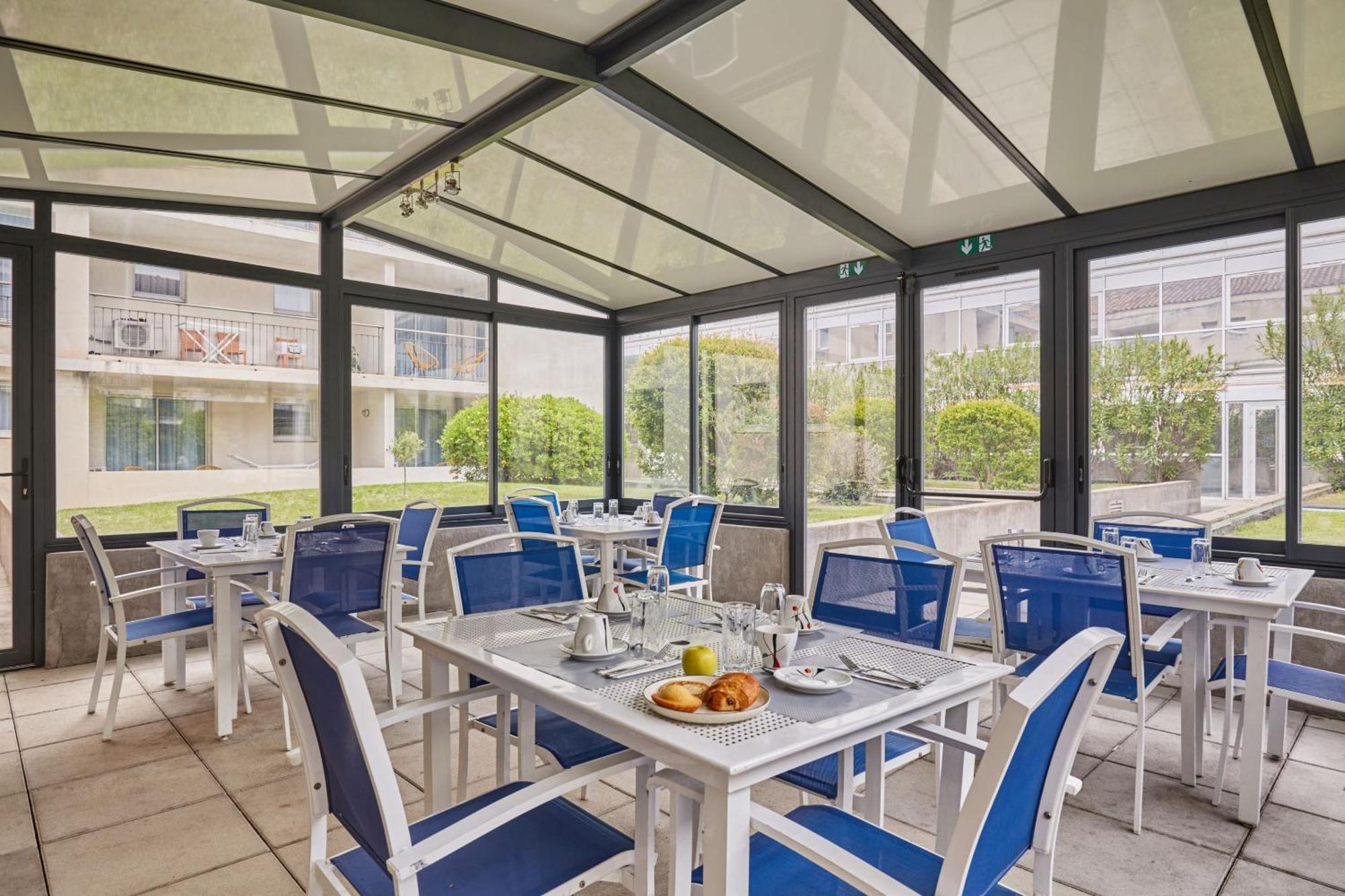 Aparthotel Odalys Aix En Provence Le Clos De La Chartreuse