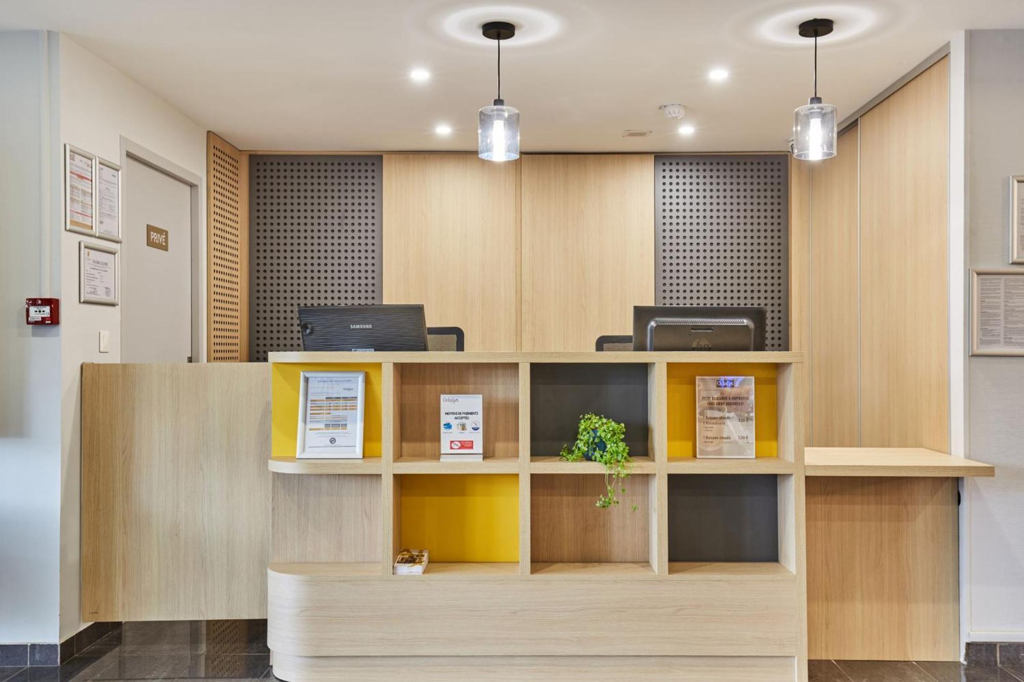 Aparthotel Odalys Aix En Provence Le Clos De La Chartreuse 3*