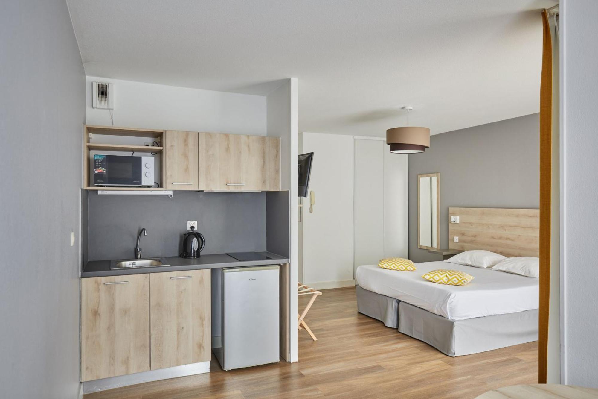 Odalys Aix En Provence Le Clos De La Chartreuse 3*