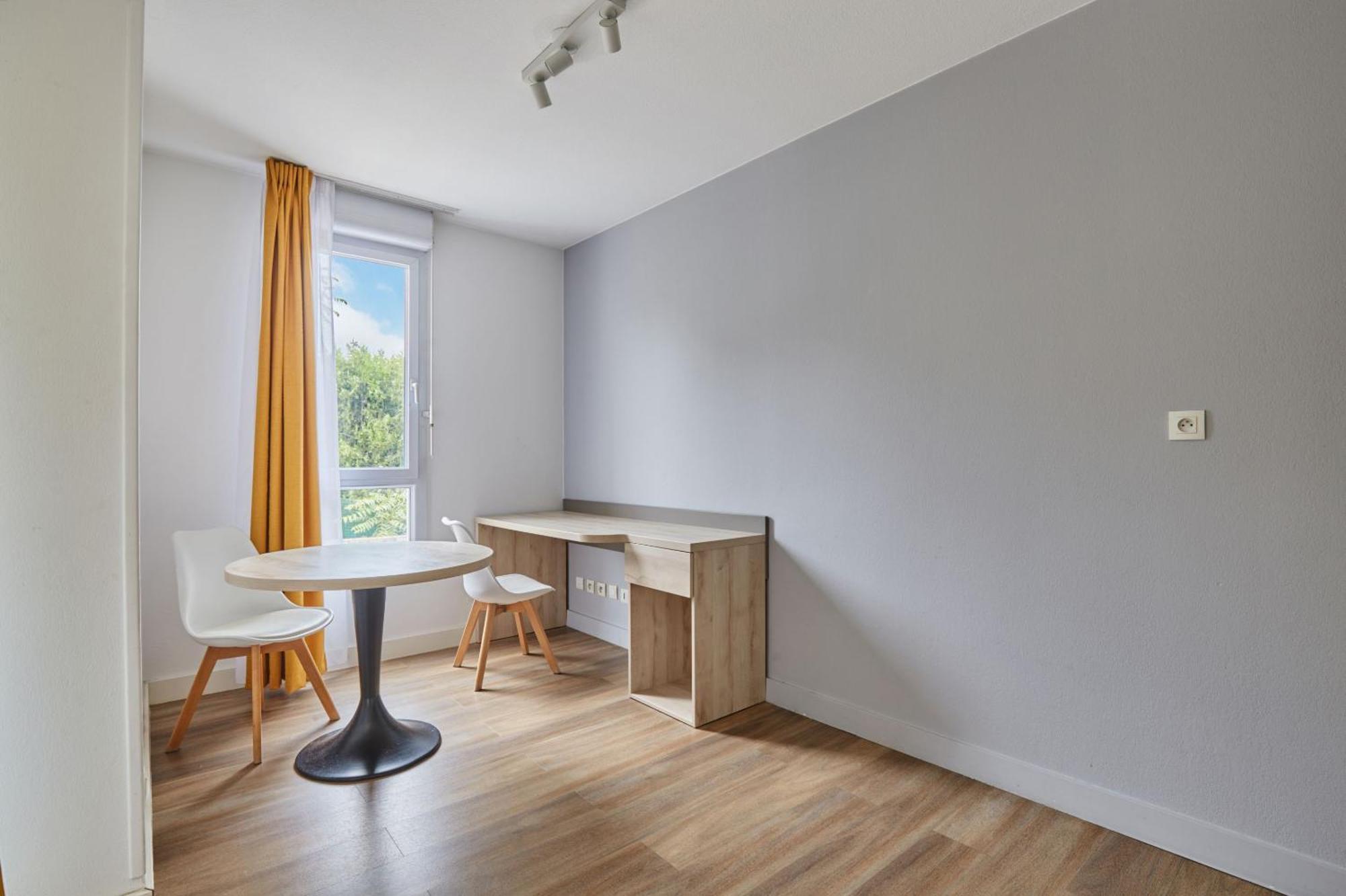 Odalys Aix En Provence Le Clos De La Chartreuse Aparthotel 3*
