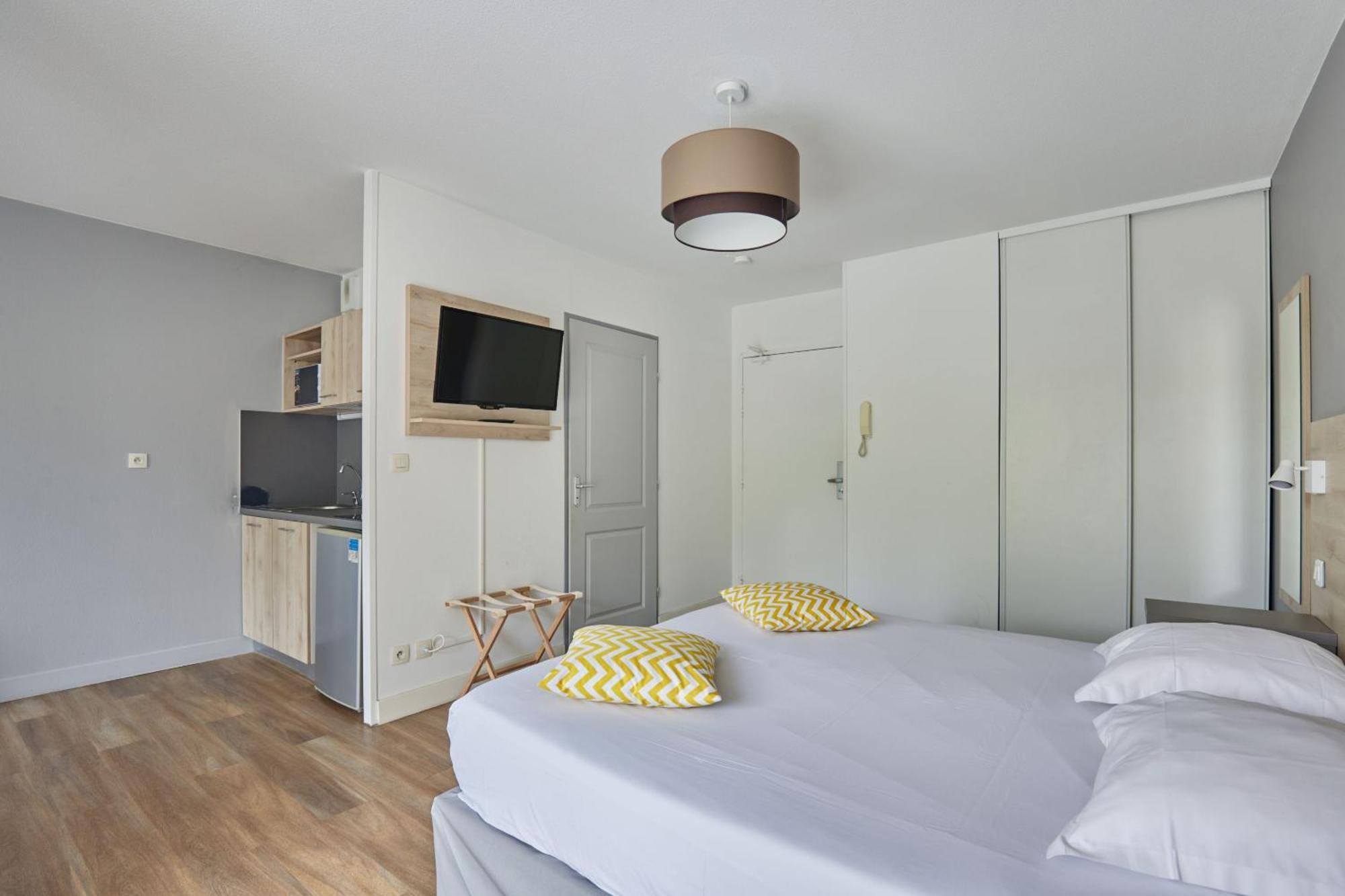 Odalys Aix En Provence Le Clos De La Chartreuse Apartahotel 3*