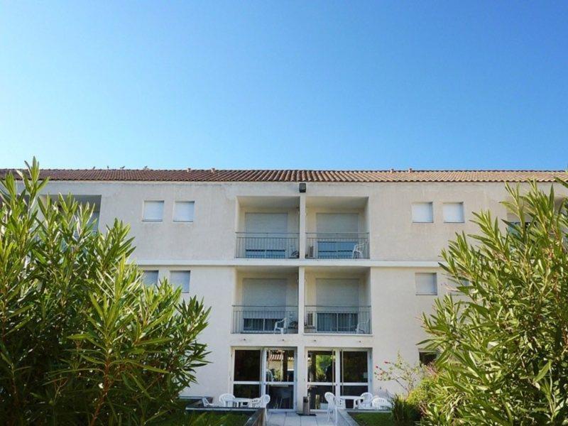 Odalys Aix En Provence Le Clos De La Chartreuse Apartahotel Aix-en-Provence