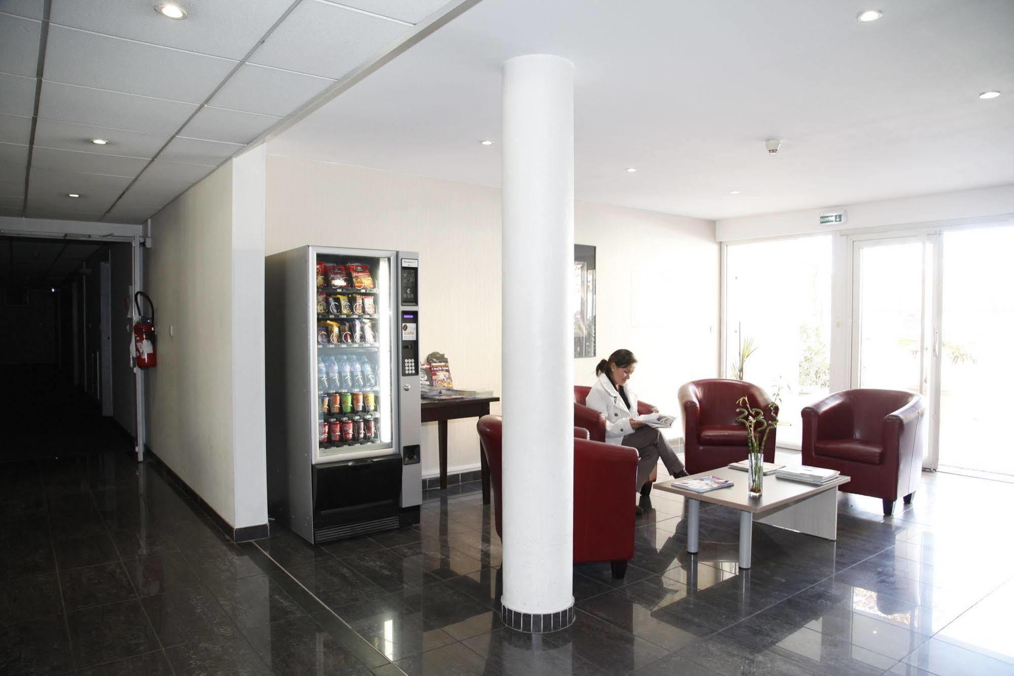 Odalys Aix En Provence Le Clos De La Chartreuse Aparthotel 3*